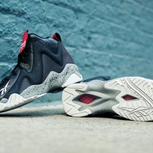 Reebok Kamikaze II Mids Size 6.5Y